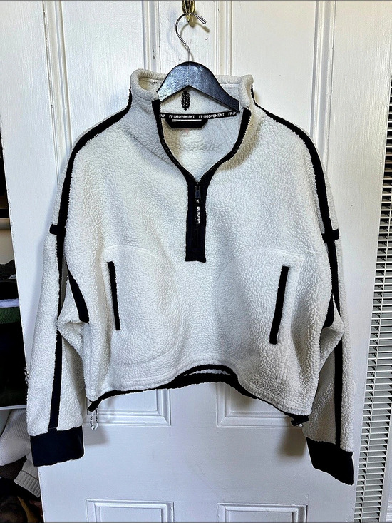 FP Movement by Free People Jackets & Blazers - FP Movement Hit The Slopes Fleece Jacket White & Black
